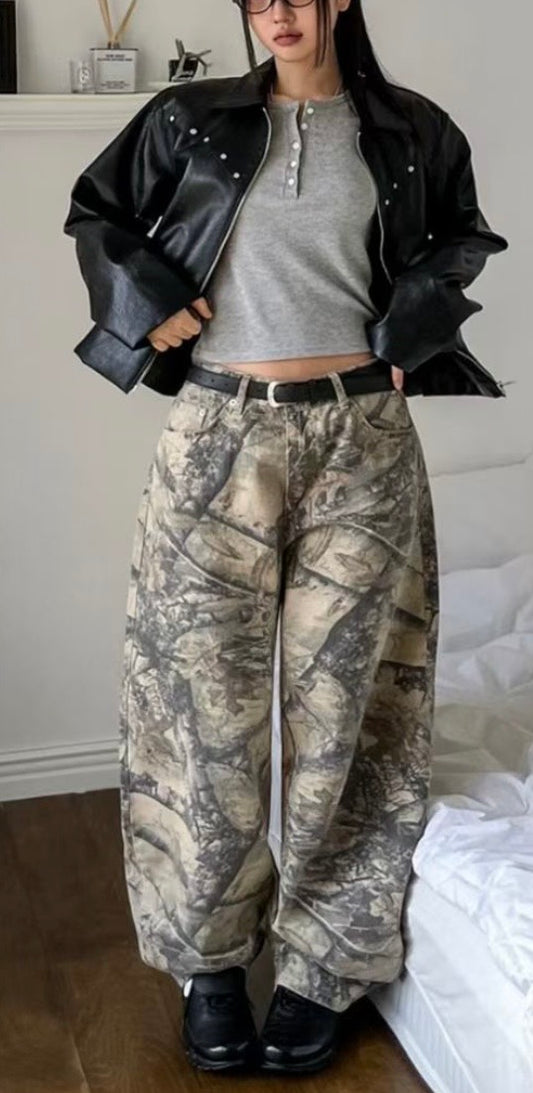 Midnight camouflage baggy pants