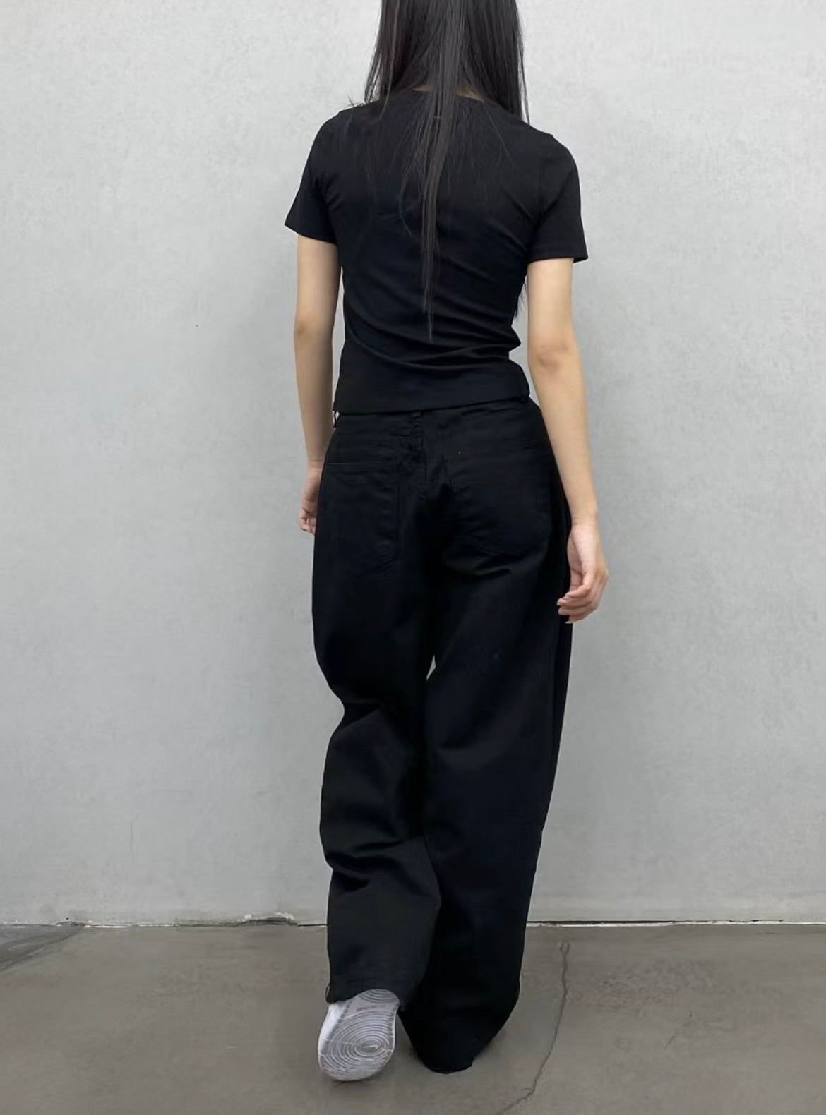 Pleated wide-leg jeans👖