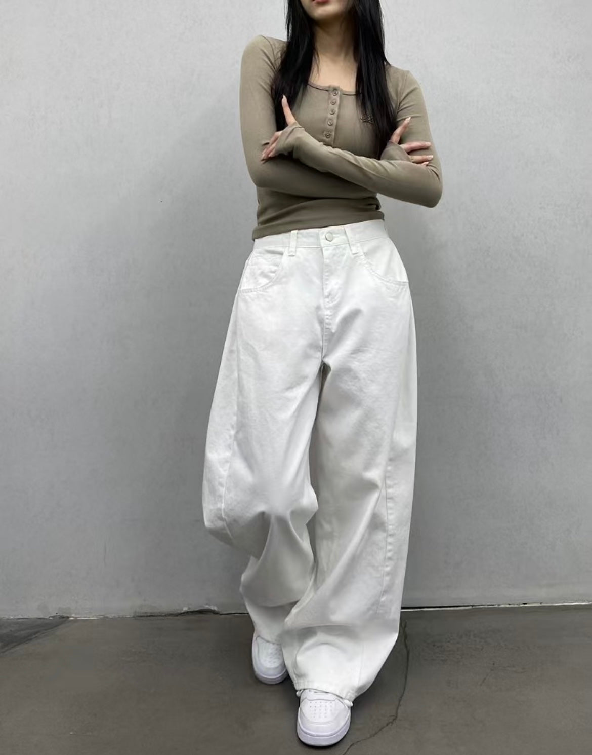 Pleated wide-leg jeans👖
