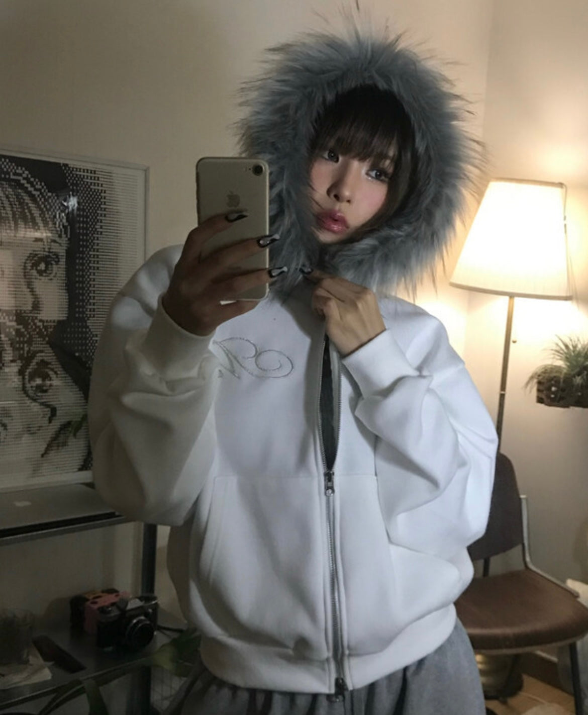 Bite me fur hood zip-up