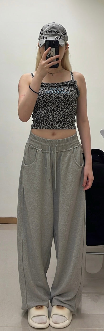Leopard print ruffle top🐆
