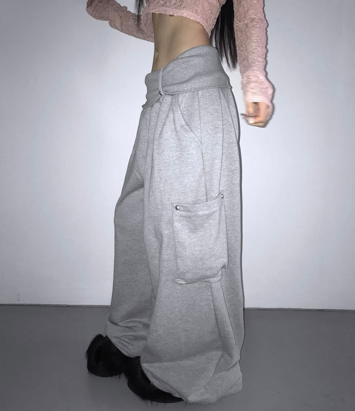 Oversized pocket sweatpants