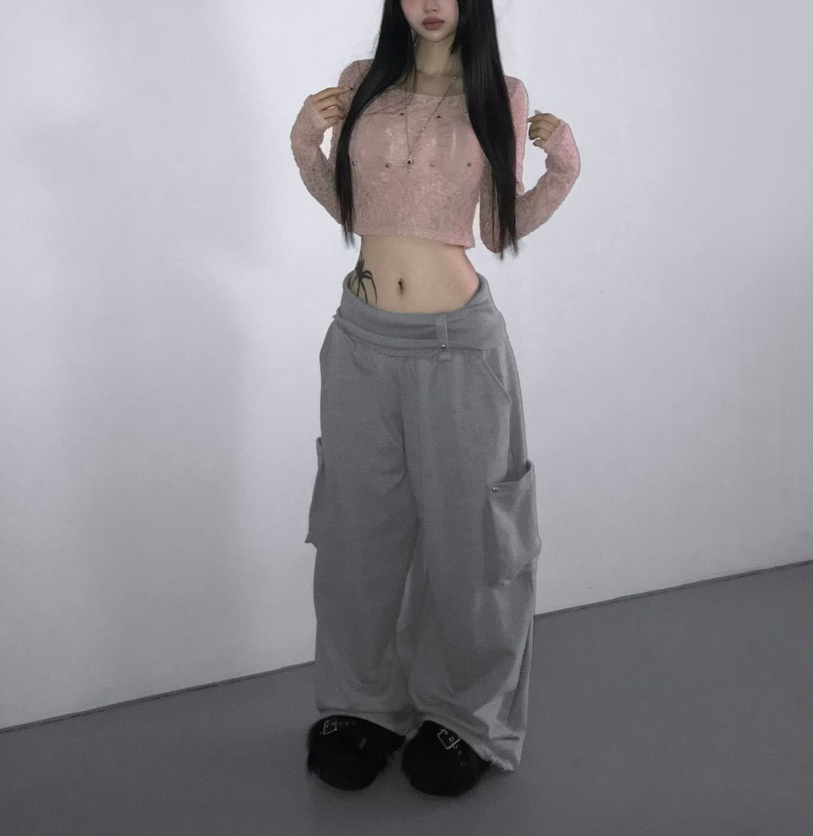Oversized pocket sweatpants