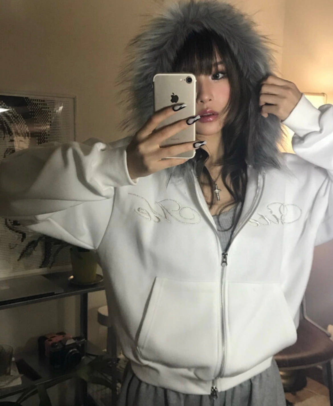 Bite me fur hood zip-up