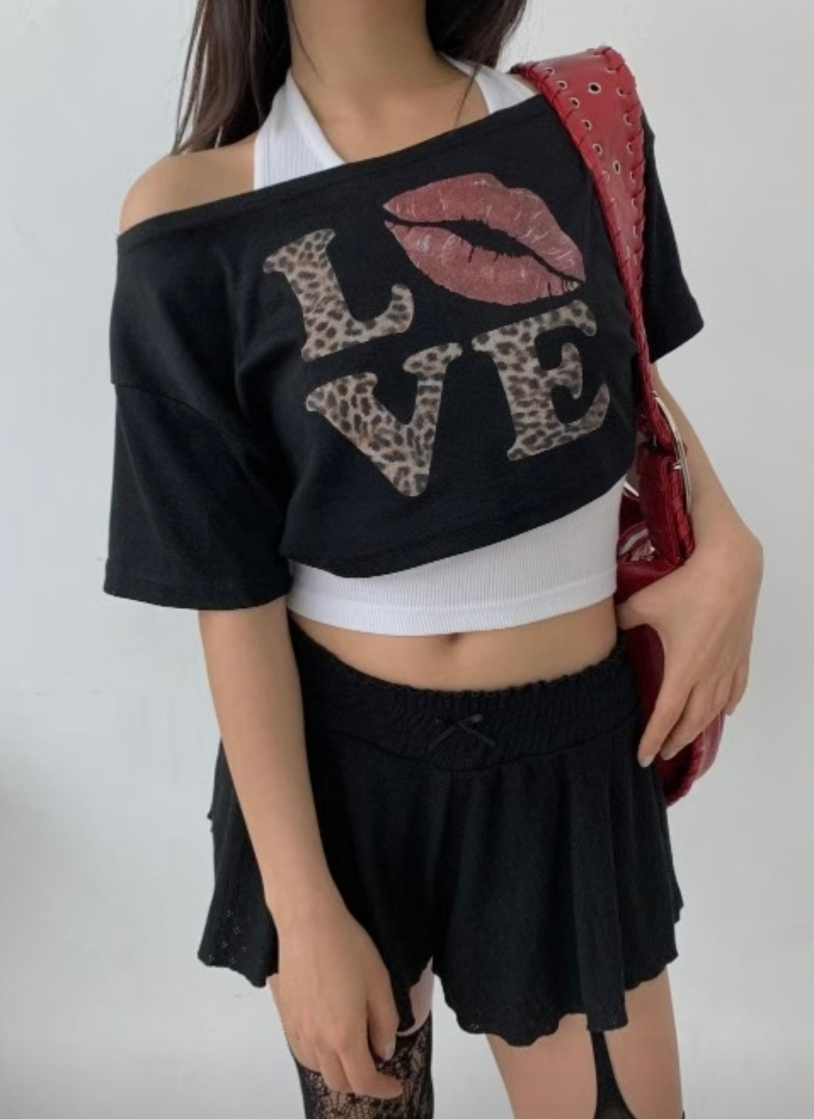 Leopard kiss cropped tee💋