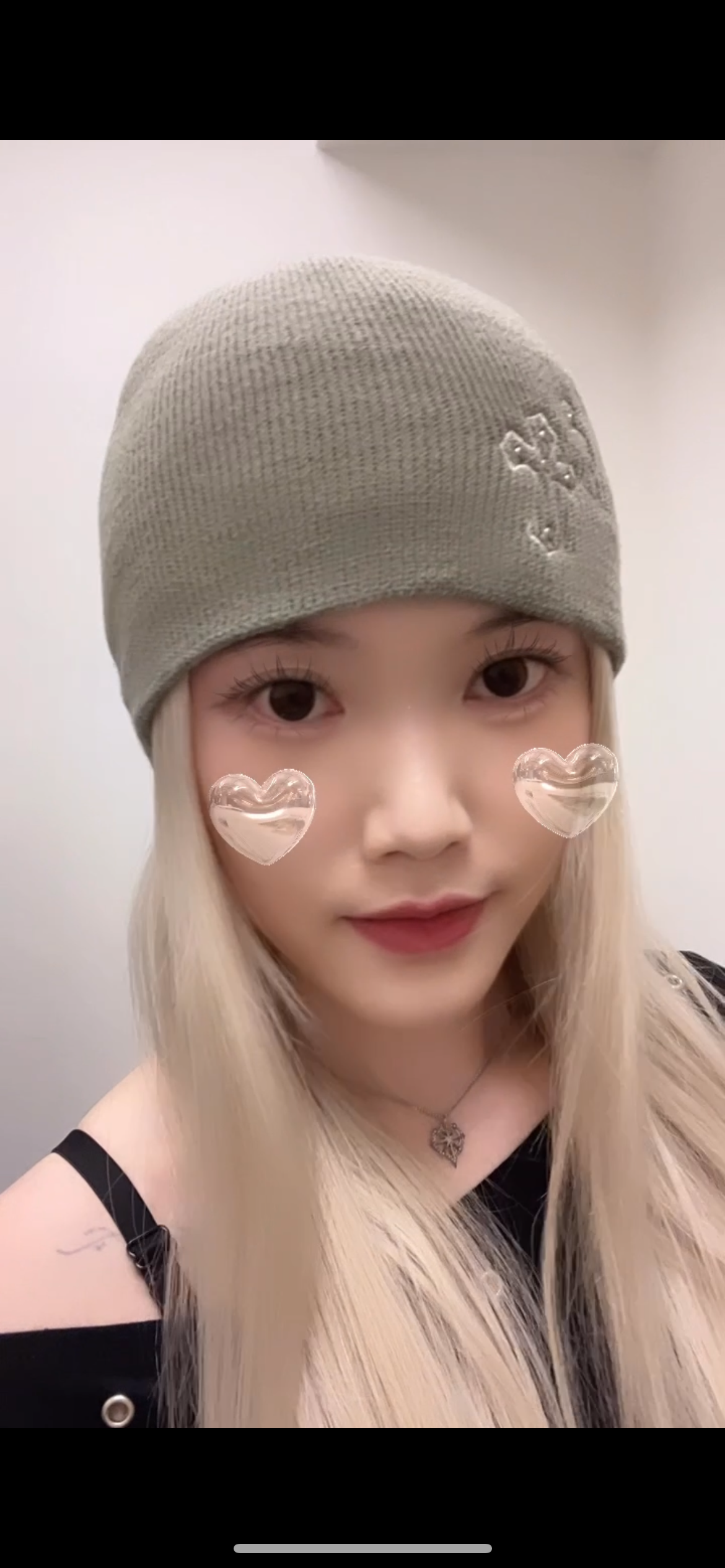 Cross-embellished knit beanie