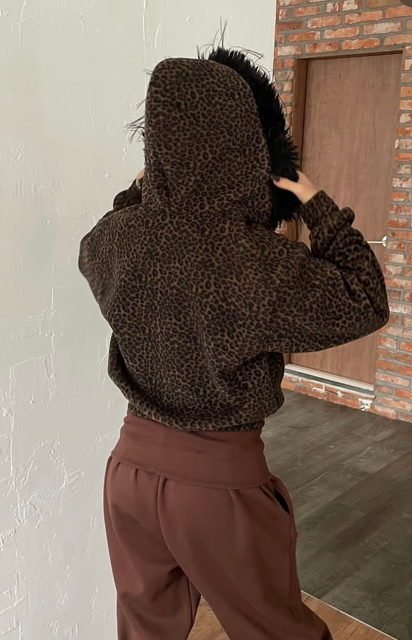 Leopard fur hoodie zip-up