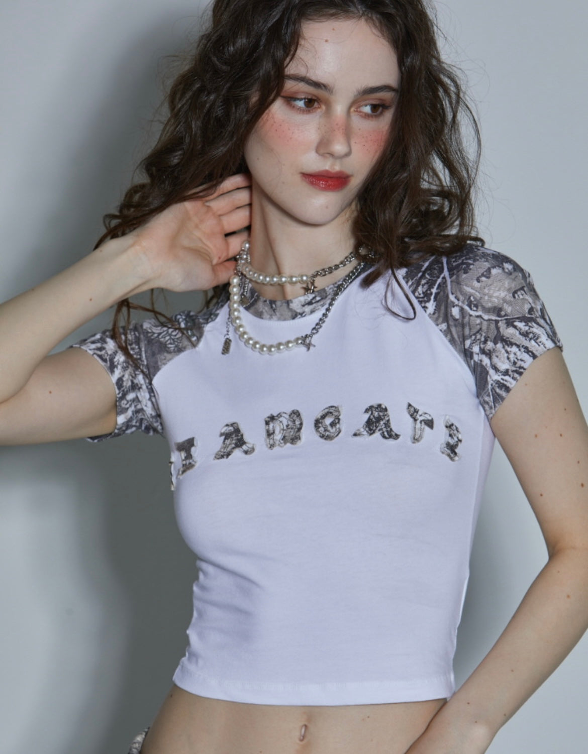 Branch pattern crop top