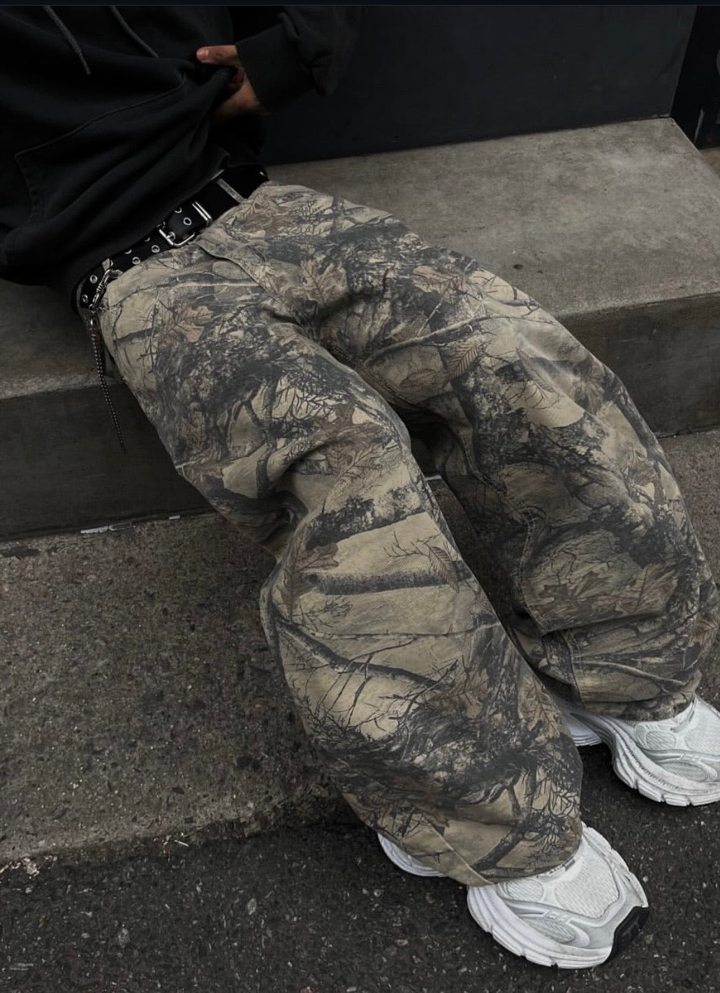 Midnight camouflage baggy pants