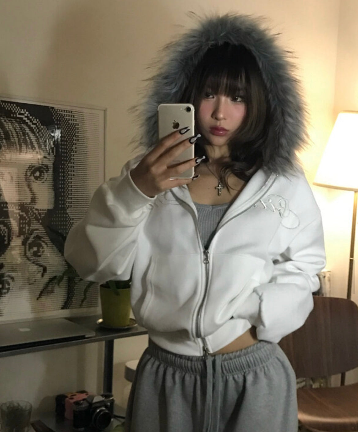 Bite me fur hood zip-up
