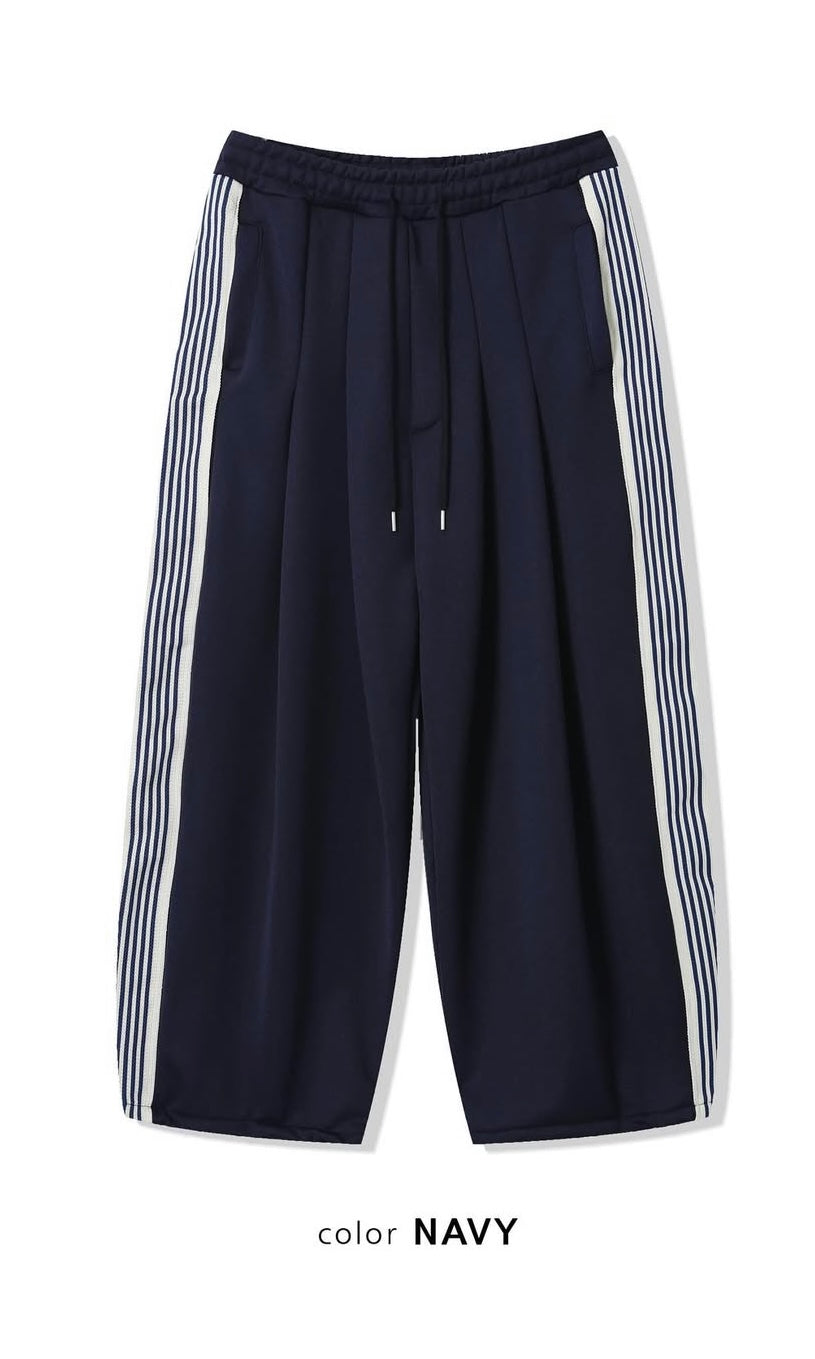 Urban streak tracksuit