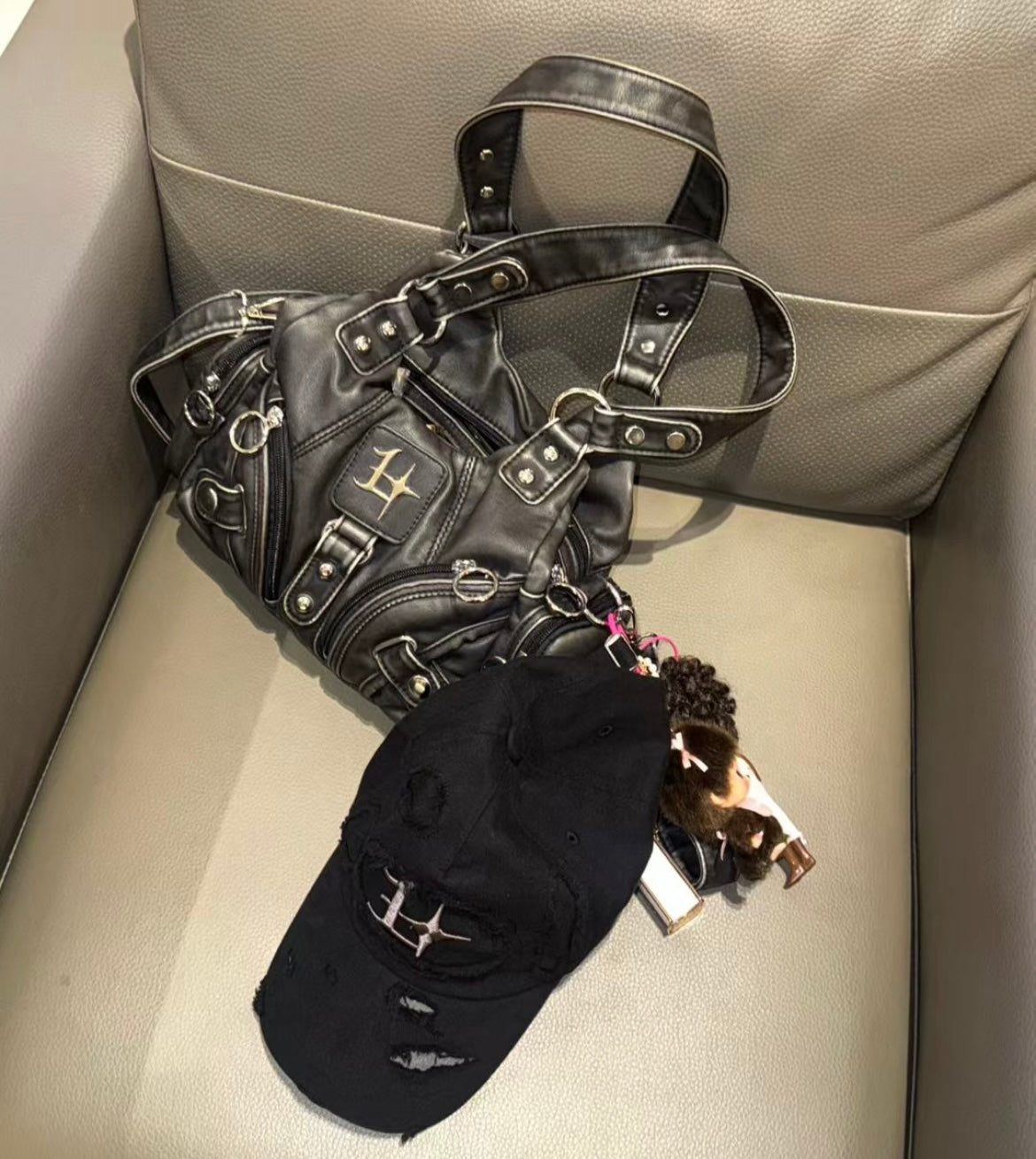 Gateless leather bag🗝️