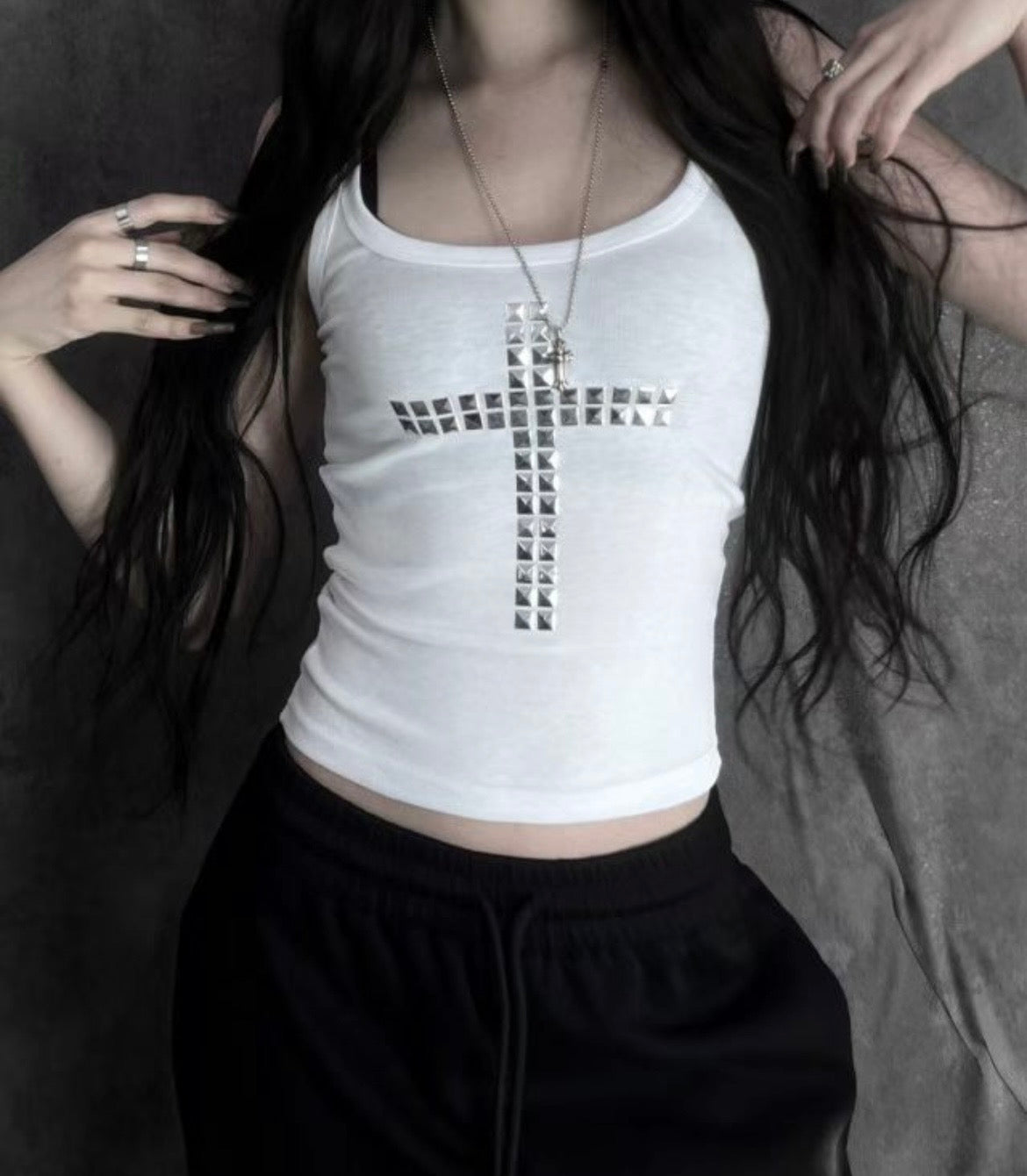 Cross sleeveless top✝️