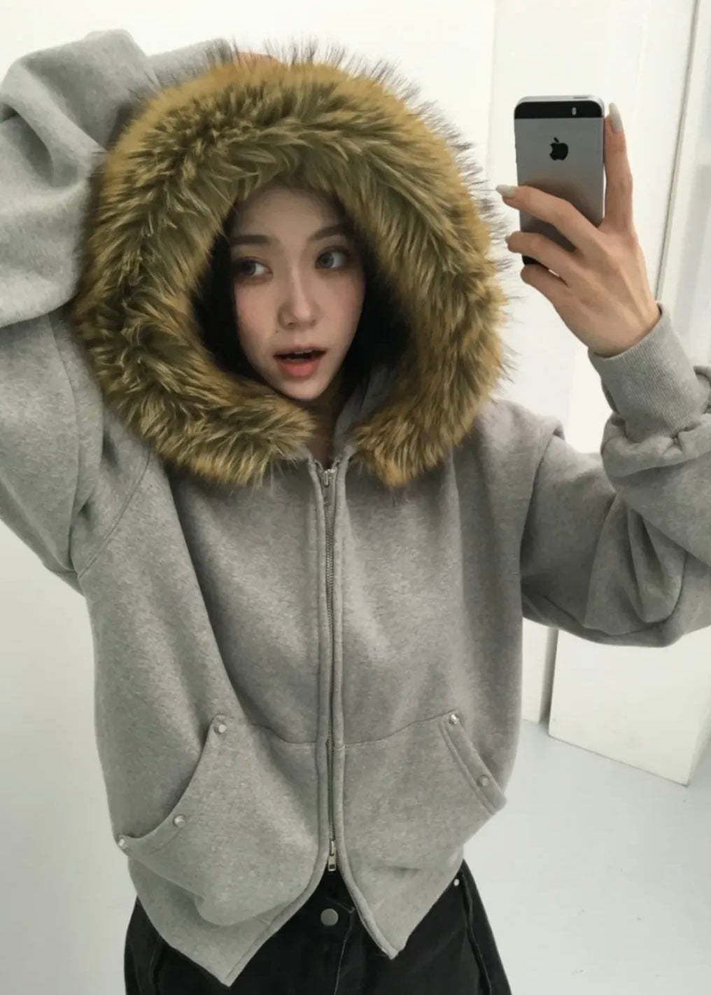 Studded fur jacket🐈‍⬛