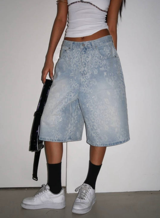 Ombre leopard denim shorts🦋