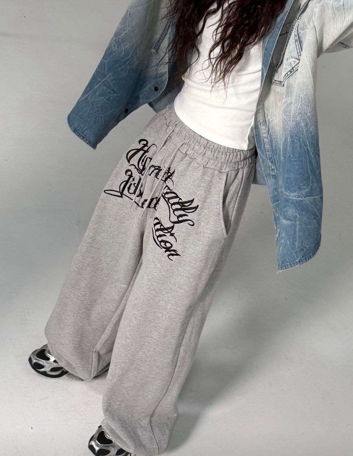 Embroidered cotton sweatpants