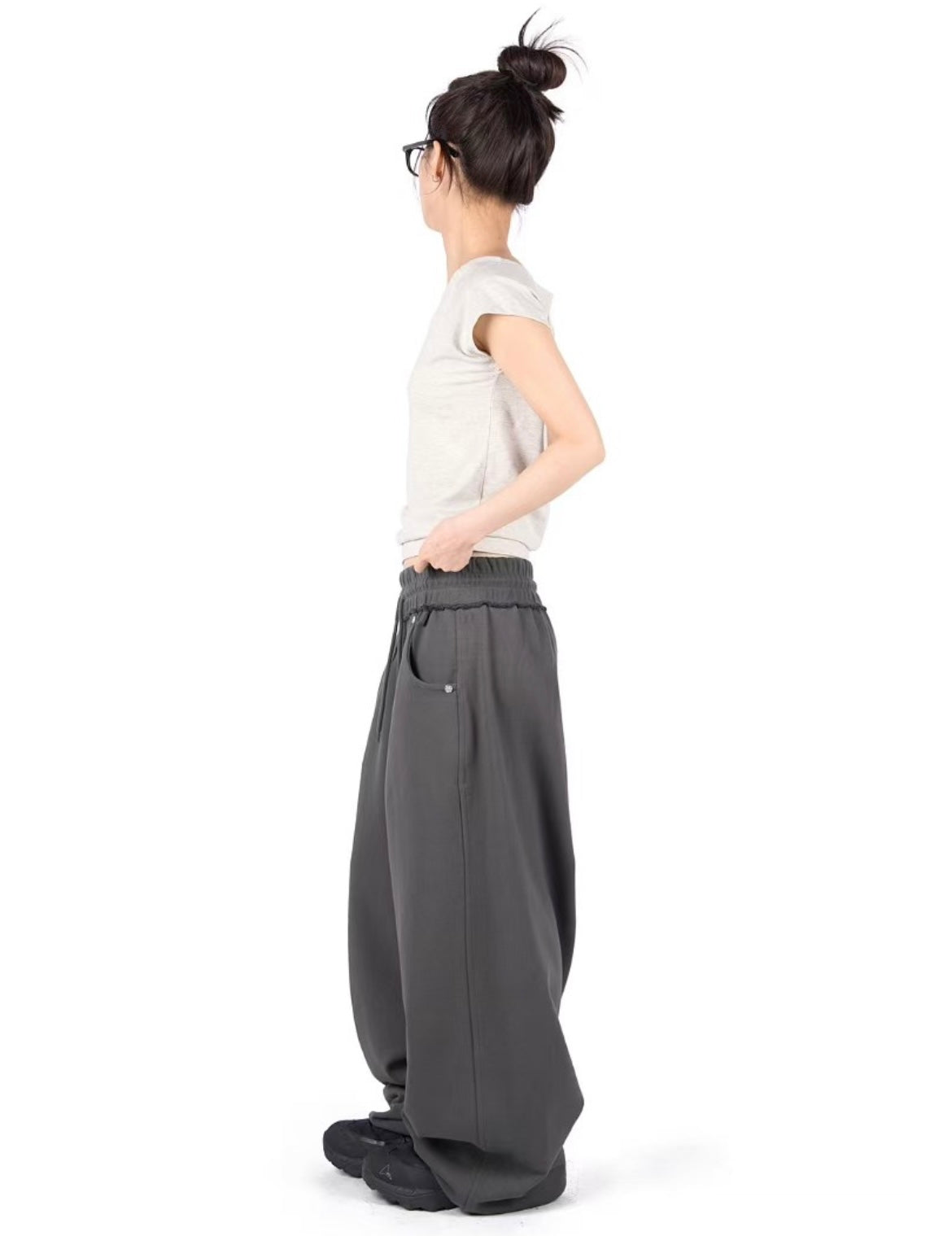 Premium drop-crotch cuffed sweatpants