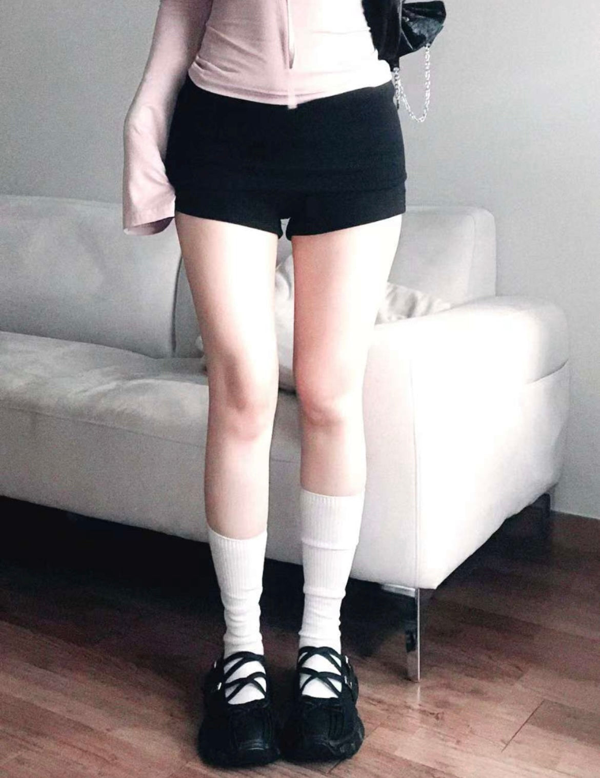 Soft folded waist shorts👅