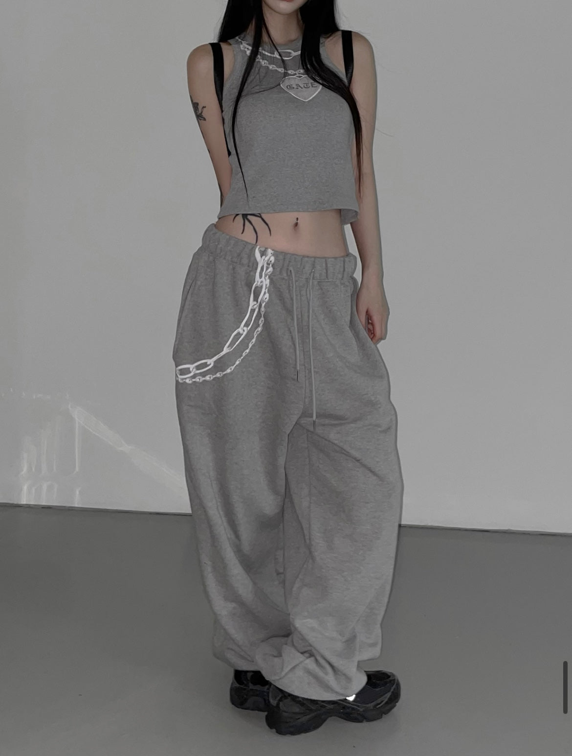 Chic chain crop top⛓️