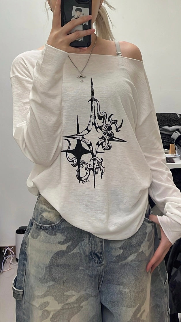 Artistic off-shoulder tee✨