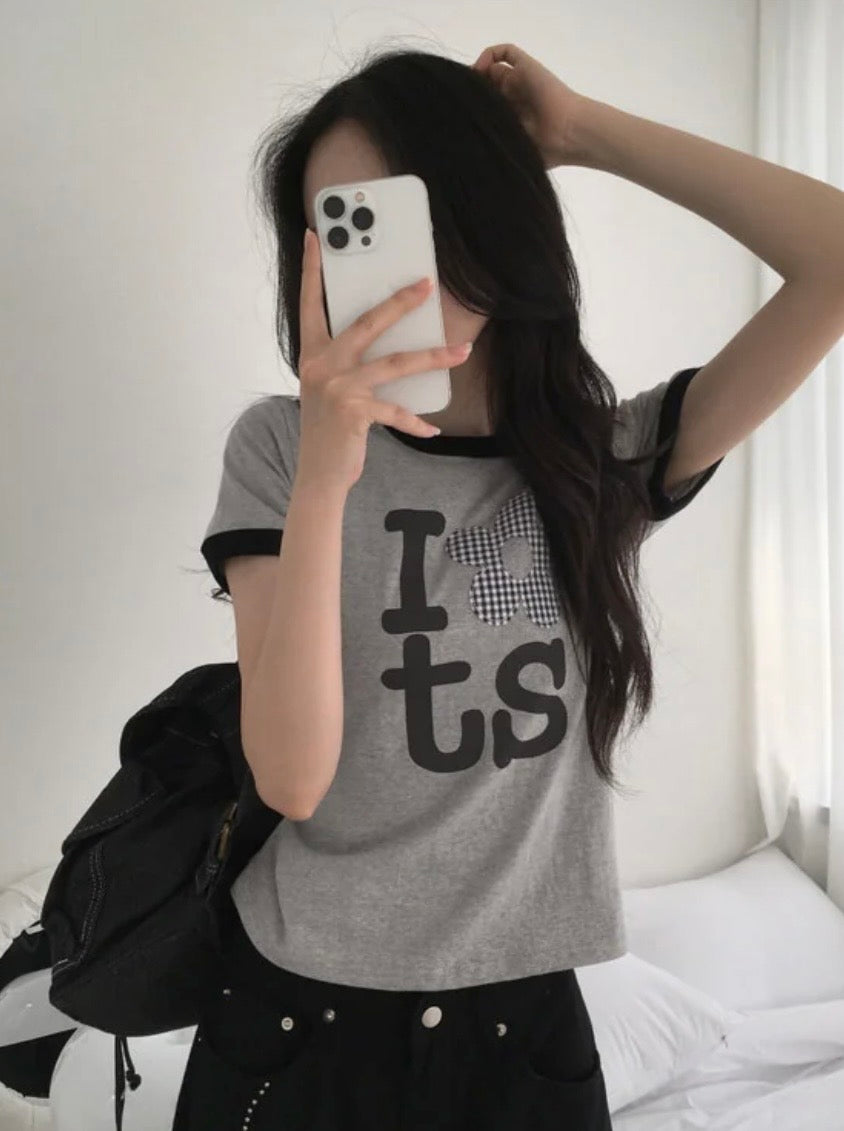 格仔花花短tee🌸