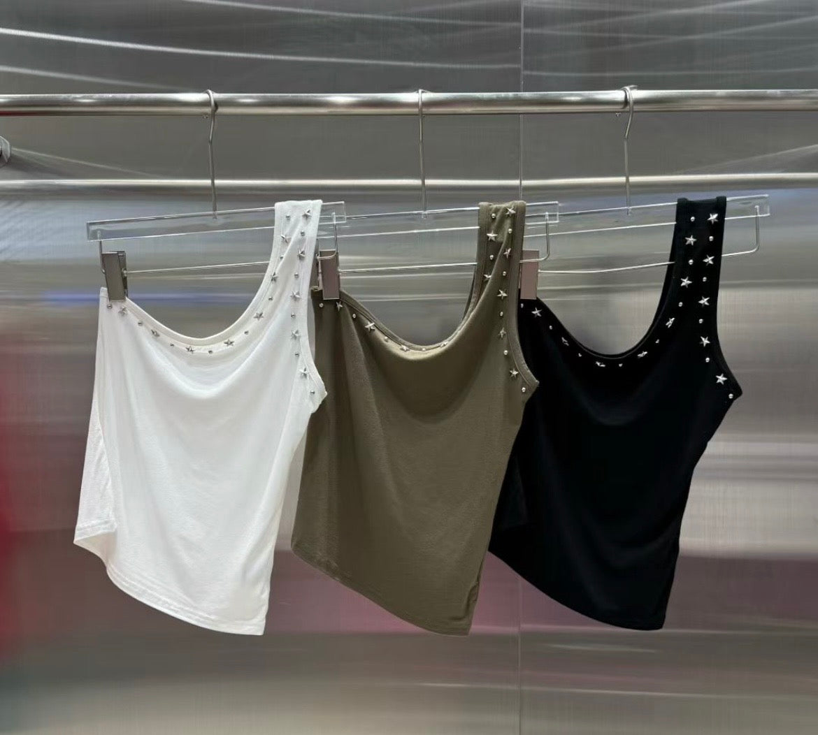 Starry u-neck tank top