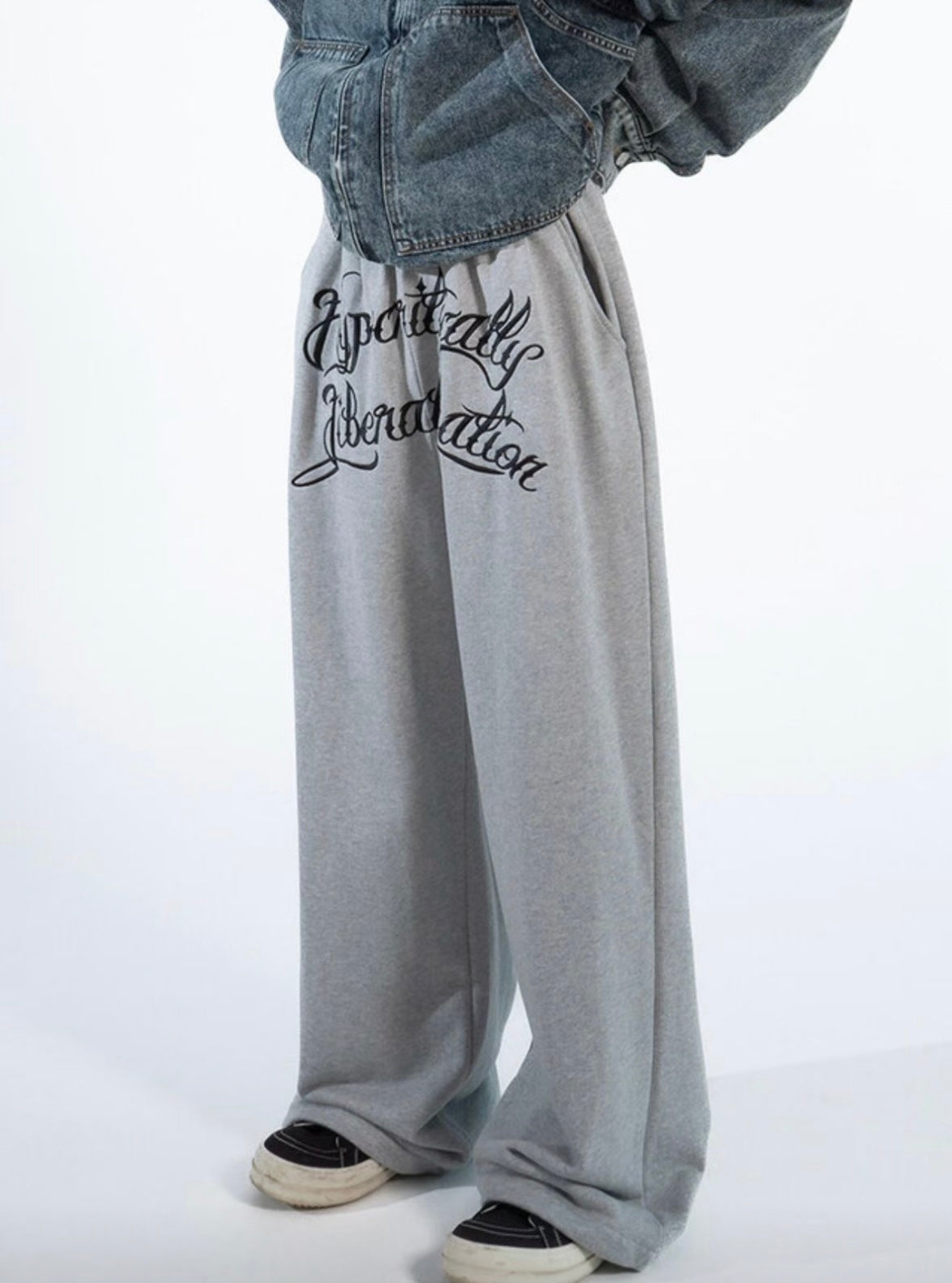 Embroidered cotton sweatpants