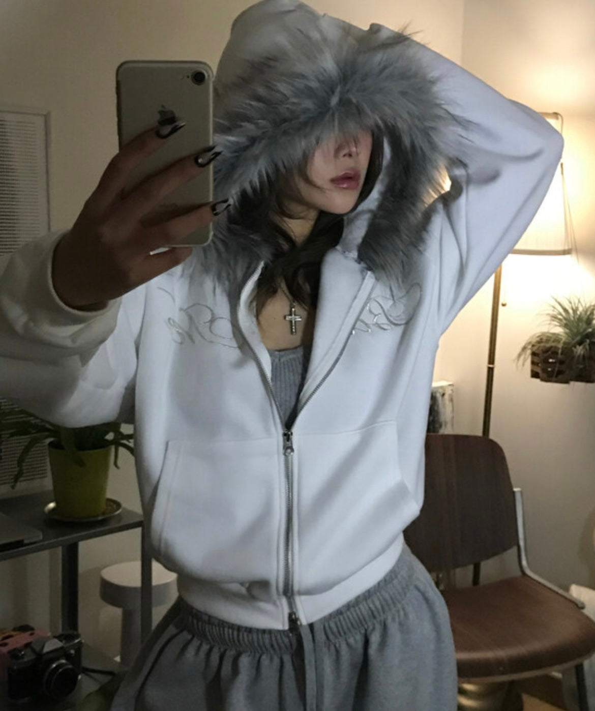 Bite me fur hood zip-up