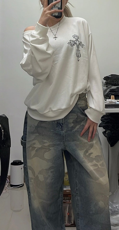 Crossed paths off-shoulder hoodie✝️