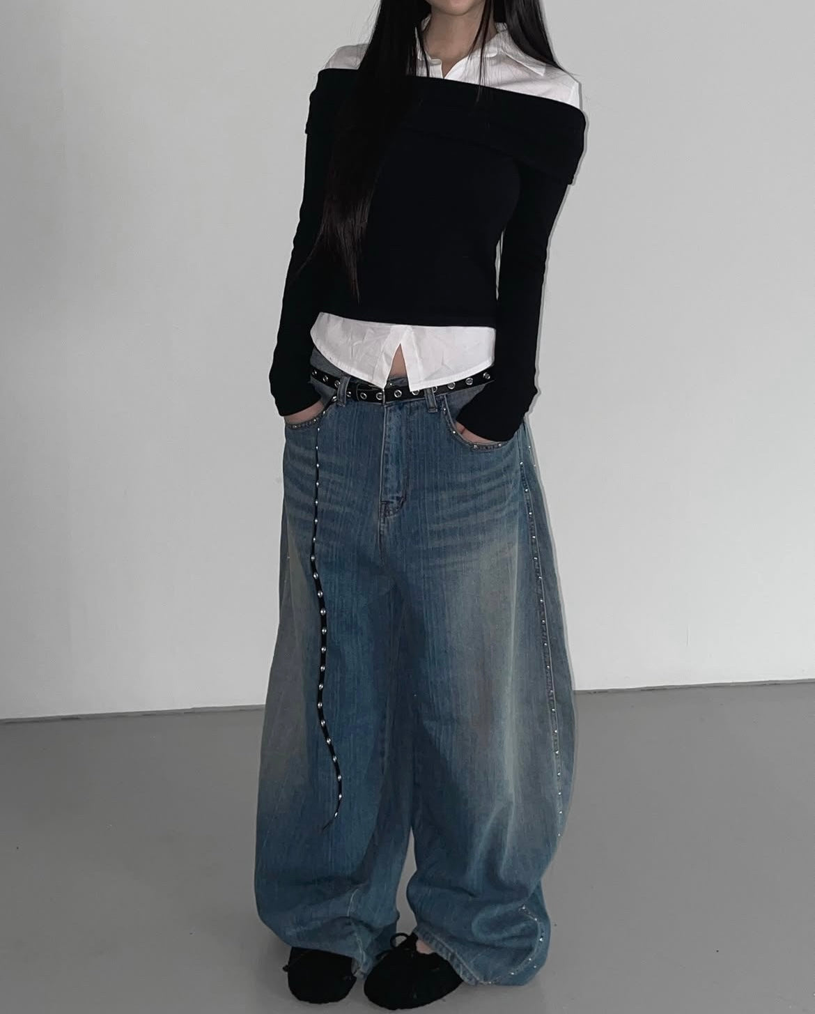 Studded baggy denim pants👖