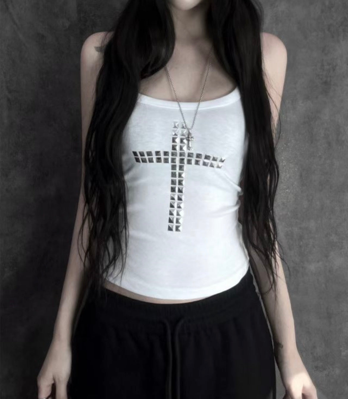 Cross sleeveless top✝️