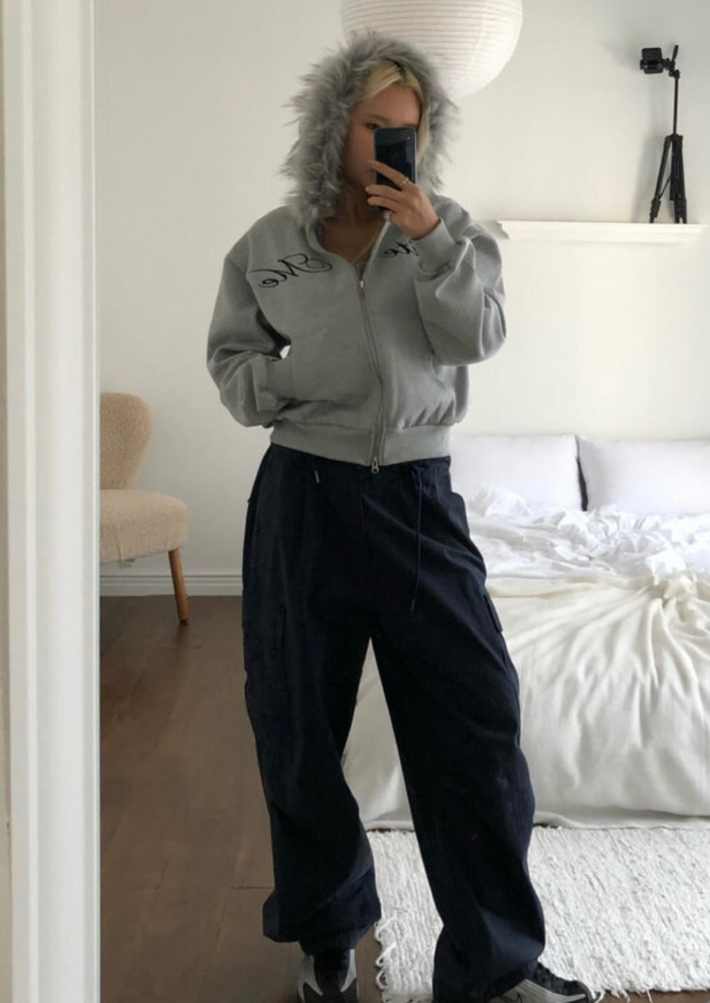 Bite me fur hood zip-up