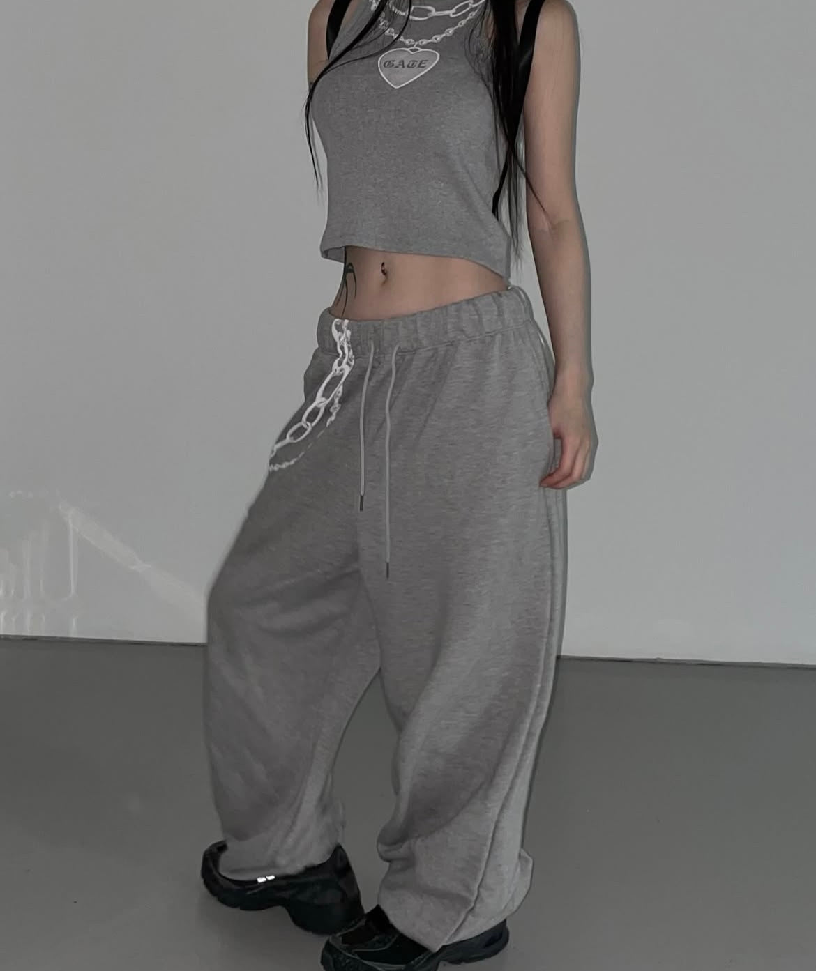 Chic chain sweatpants⛓️