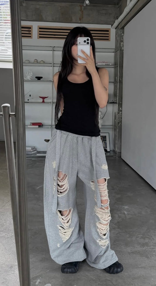 Streetwear distressed joggers