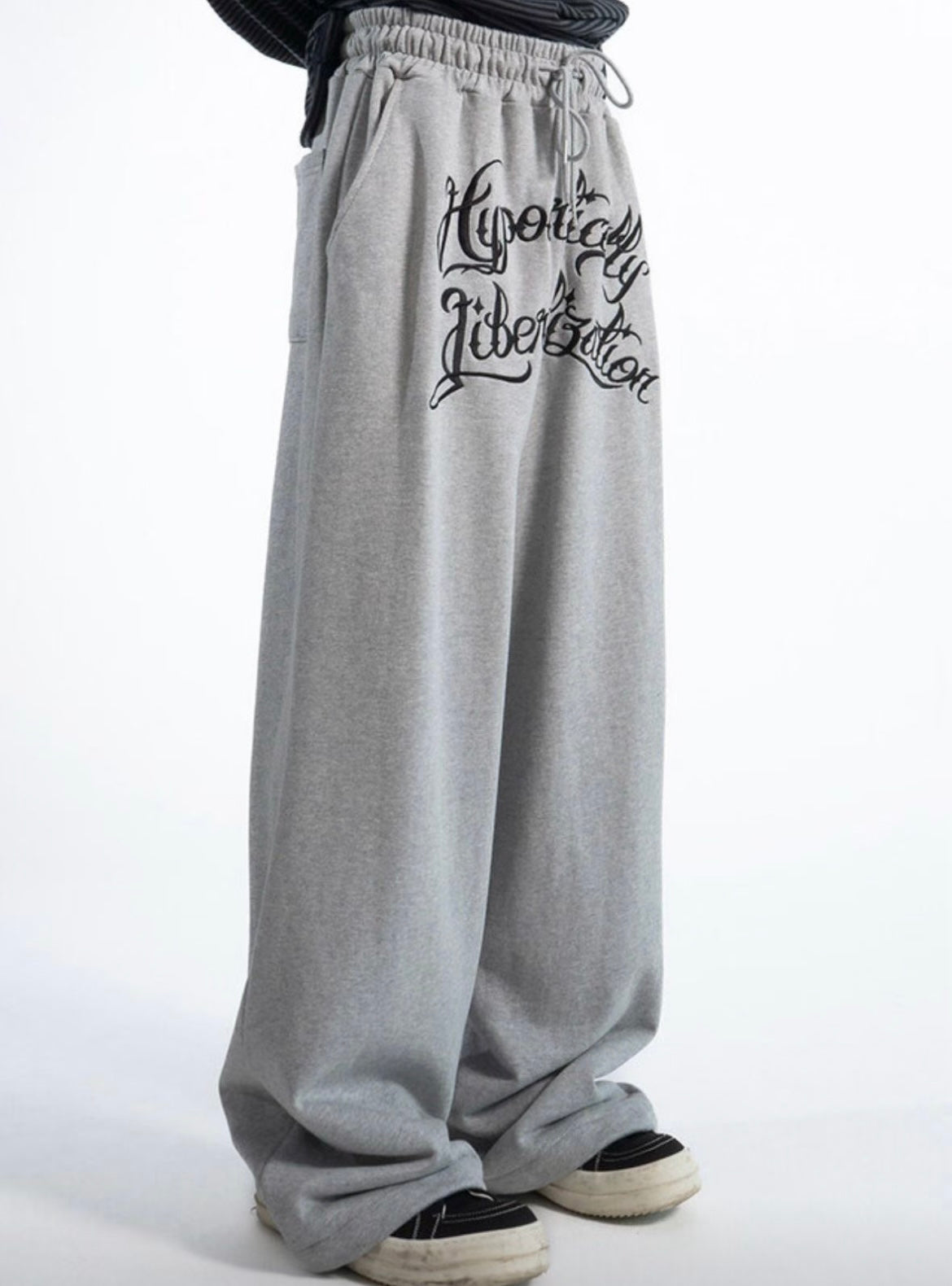 Embroidered cotton sweatpants