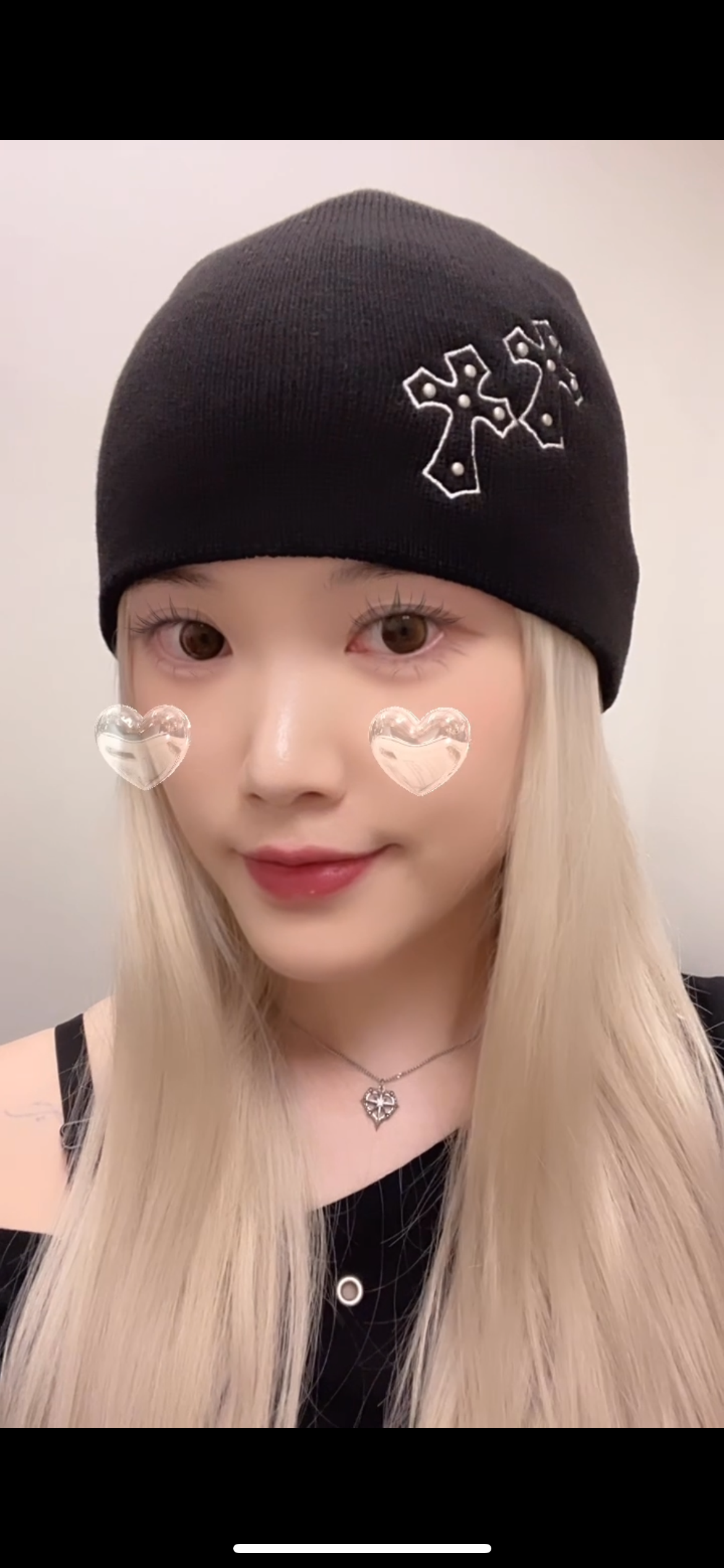 Cross-embellished knit beanie