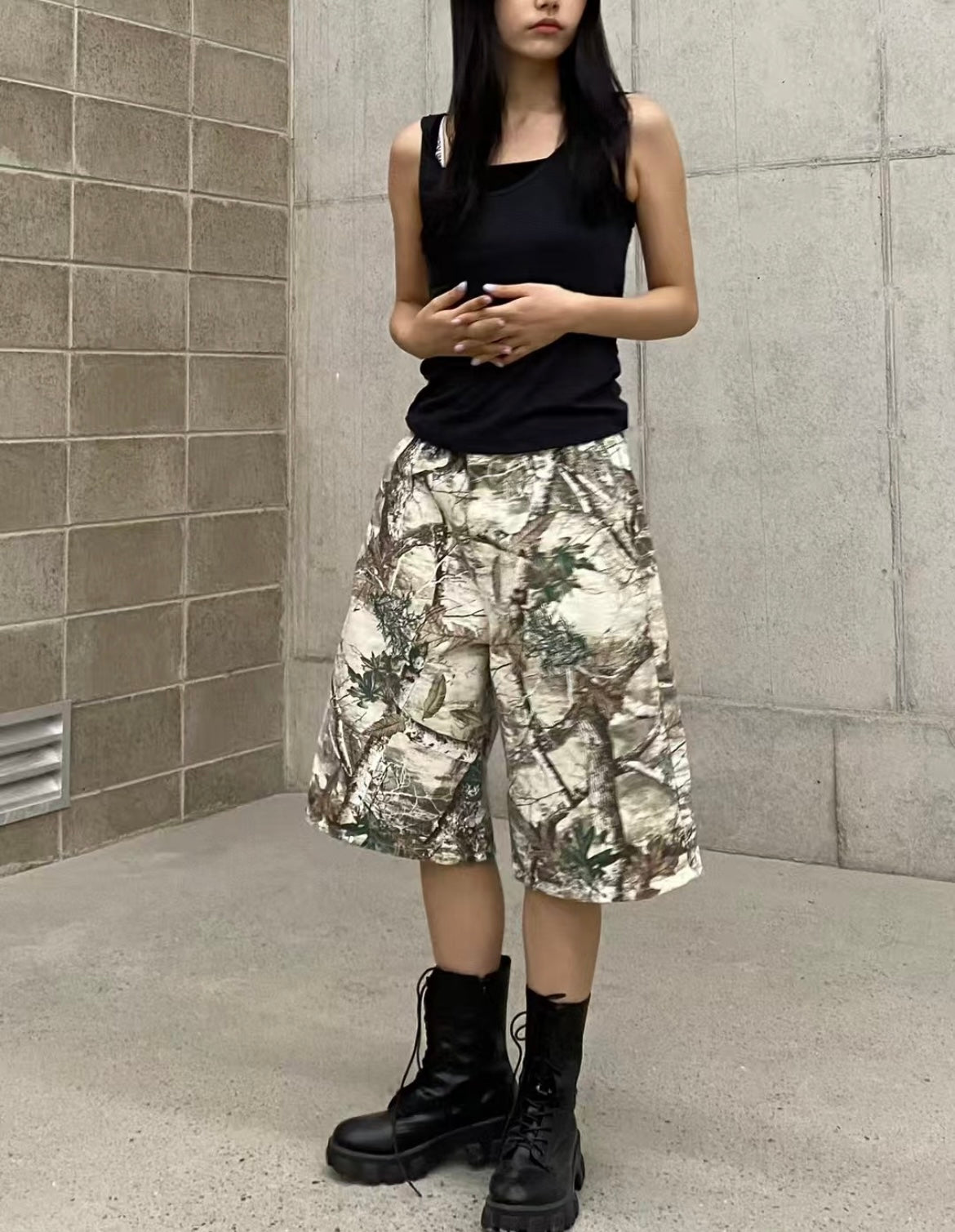 Branch camouflage denim shorts🪾