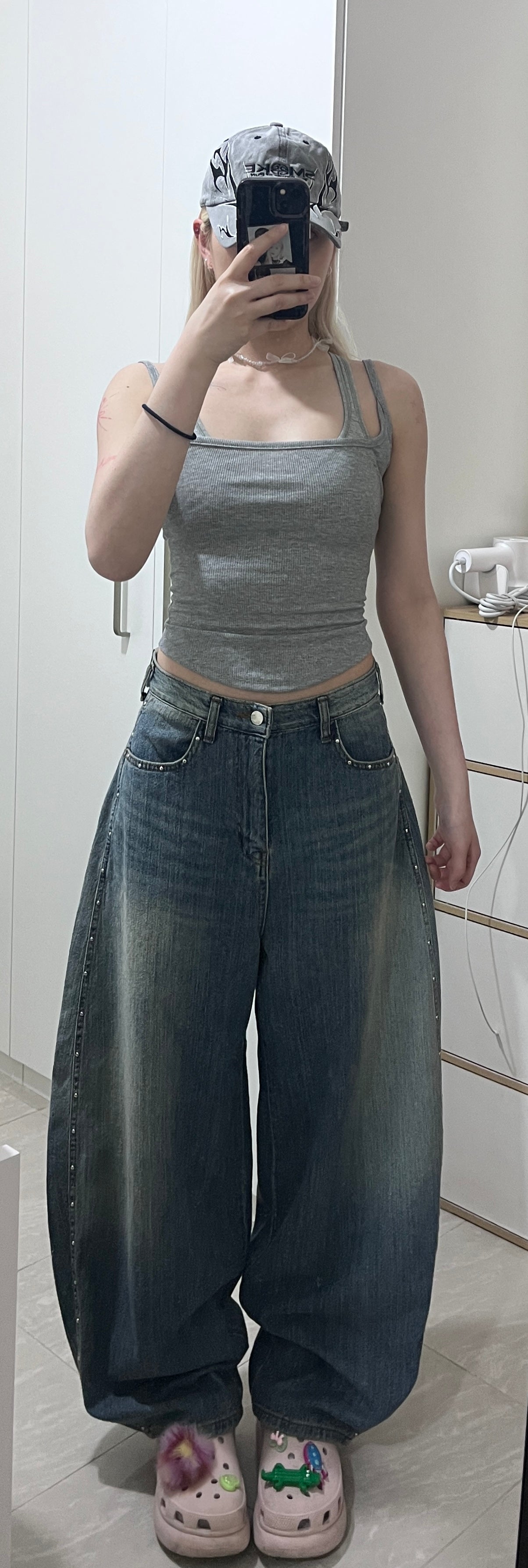 Studded baggy denim pants👖