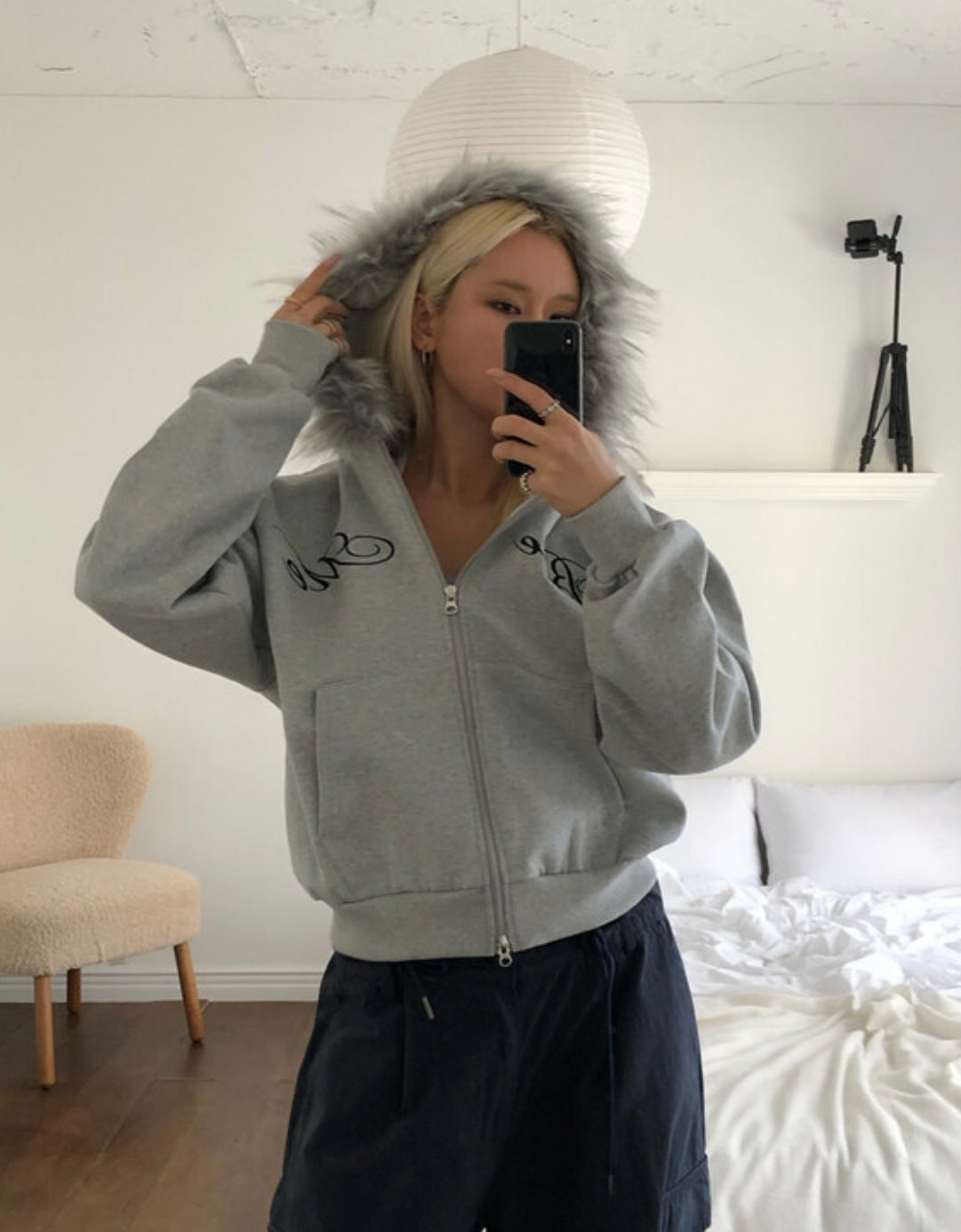 Bite me fur hood zip-up
