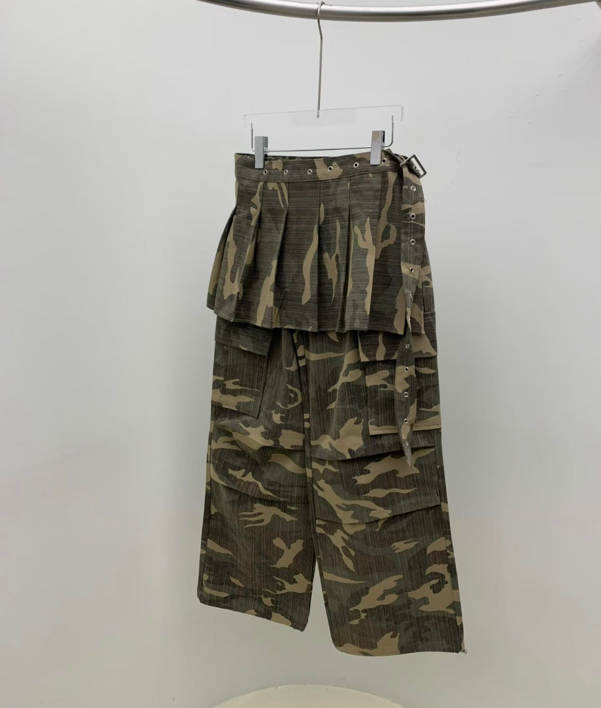 Layered combat pants 大推！！！💜