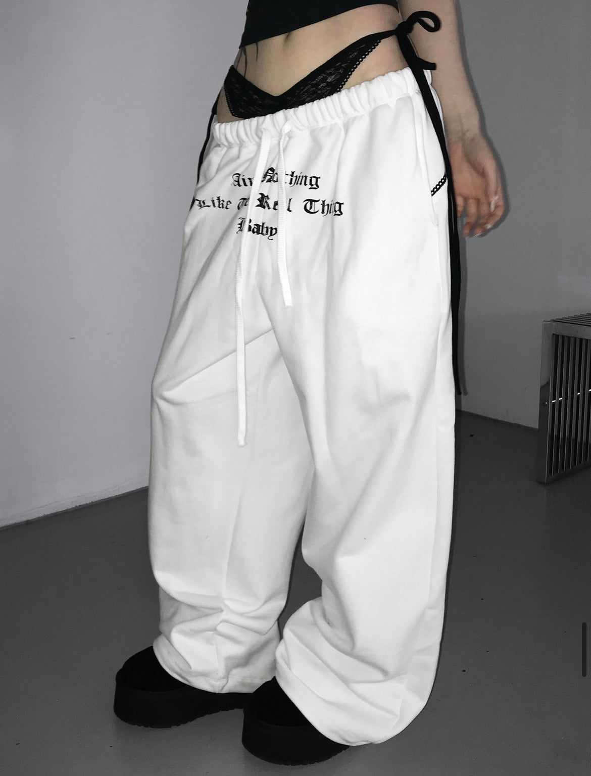 火辣辣☄️lace drawstring sweatpants✨