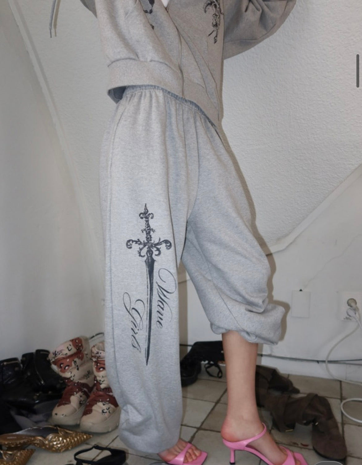 Knife print pants