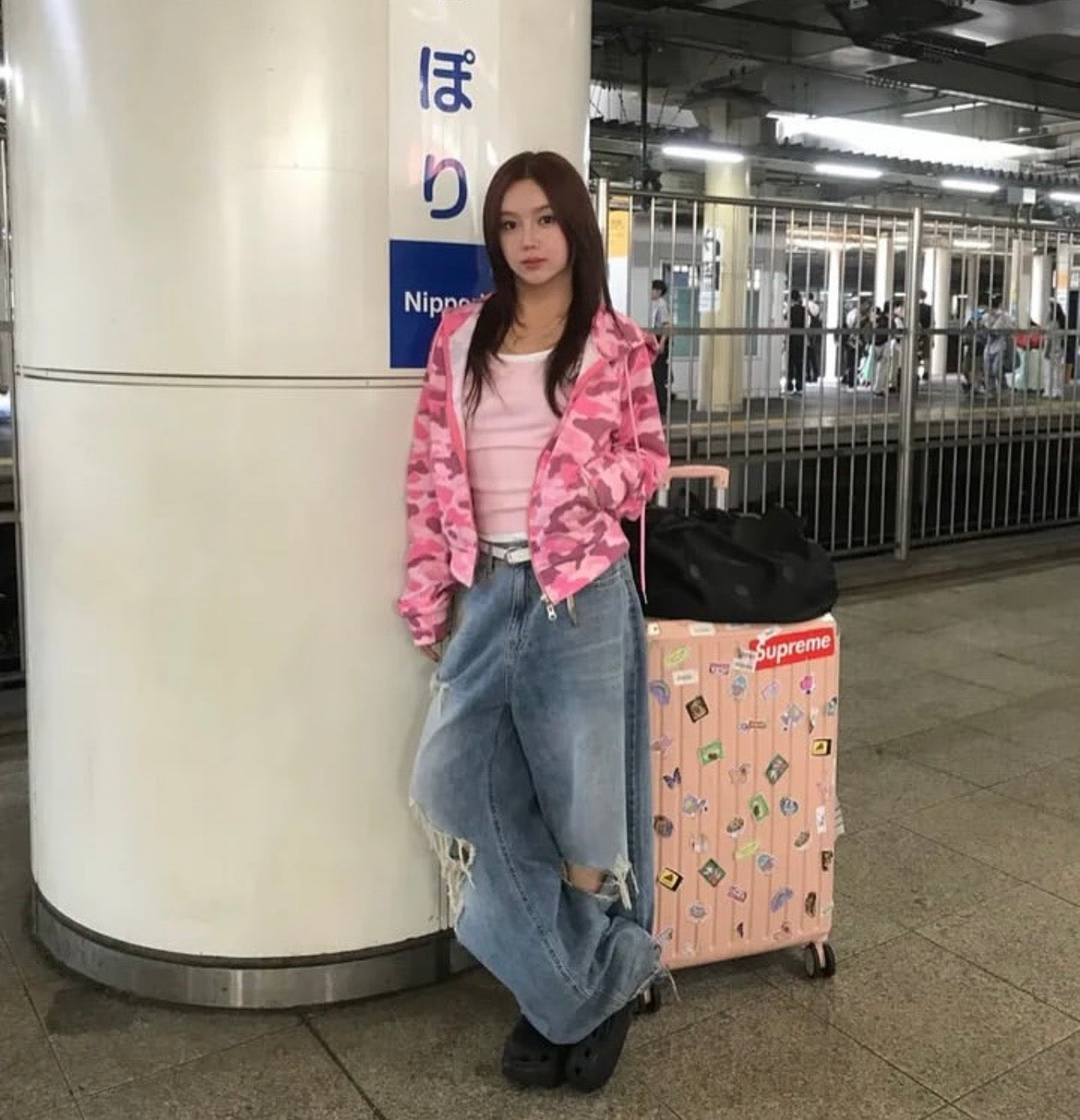 Dazzling camo hoodie jacket