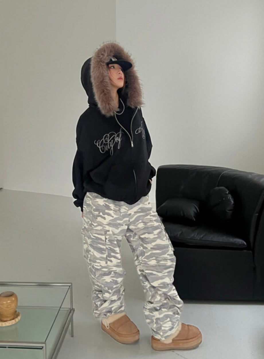 Angel fur hood zip-up