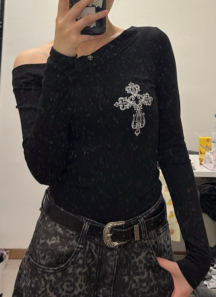 Cross fitted off-shoulder top