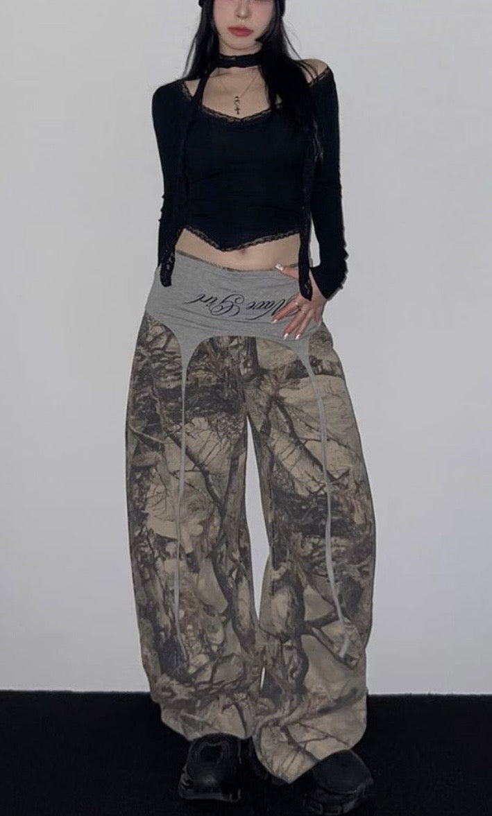 Midnight camouflage baggy pants